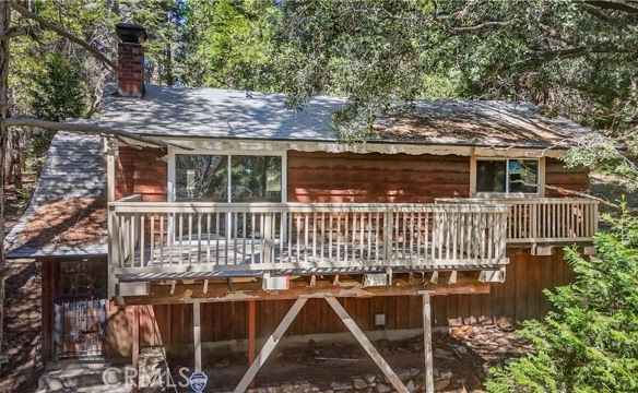 1155 Chateau Dr, Crestline, CA 92325