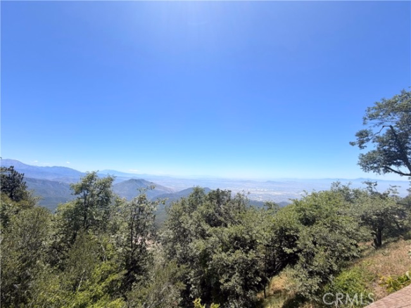 26465 Apache, Rimforest, CA 92378
