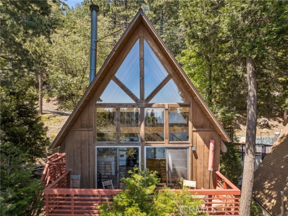 26631 Valley View, Rimforest, CA 92378