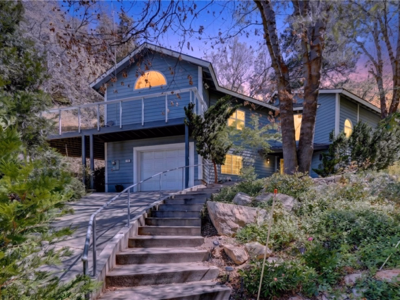 743 Berne, Crestline, CA 92325