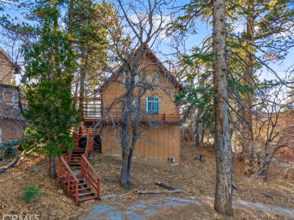 845 Villa Grove, Big Bear City, CA 92314