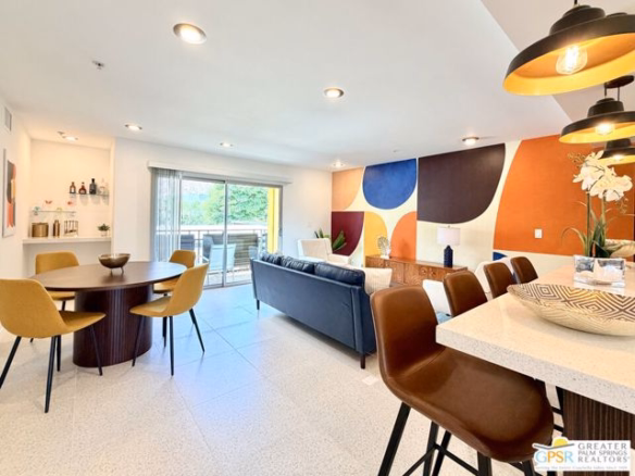 588 E San Lorenzo Road #202, Palm Springs, CA 92264