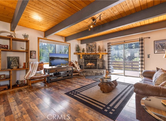 526 Catalina Road, Big Bear Lake, CA 92315
