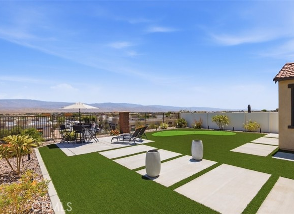 41378 Harvey Mudd, Palm Desert, CA 92211