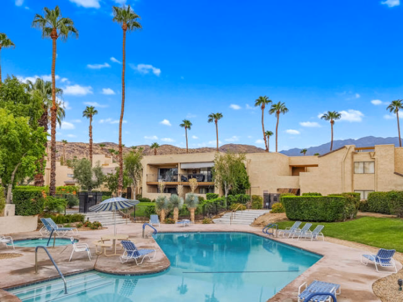 5300 E Waverly Drive #F11, Palm Springs, CA 92264