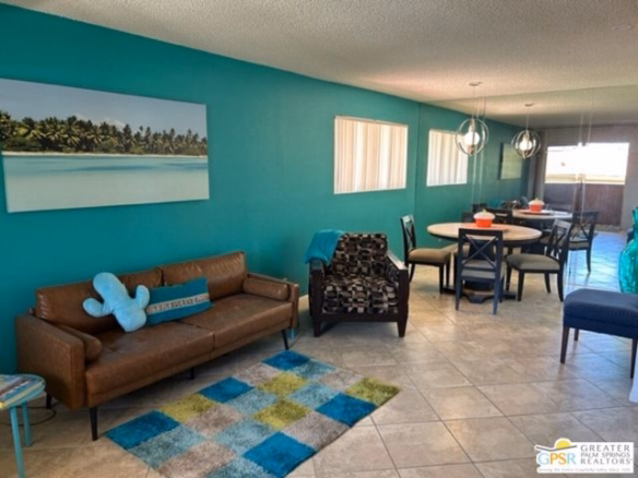 510 N Villa Court #200, Palm Springs, CA 92262