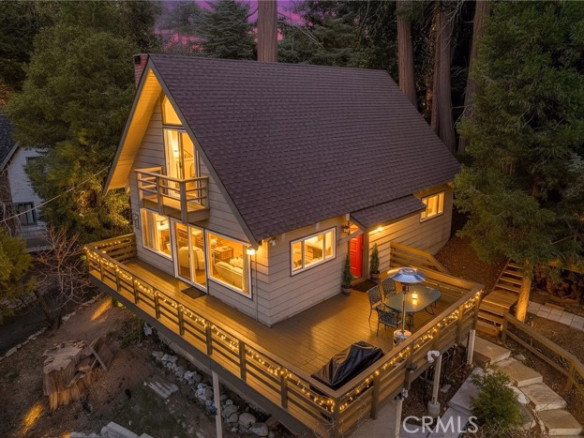 225 Fremont, Lake Arrowhead, CA 92352