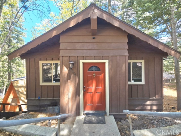 32124 Hunsaker, Running Springs, CA 92382