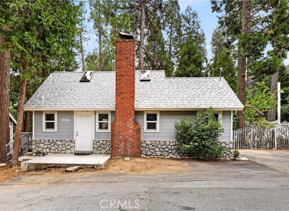 23385 Kay Road, Crestline, CA 92325