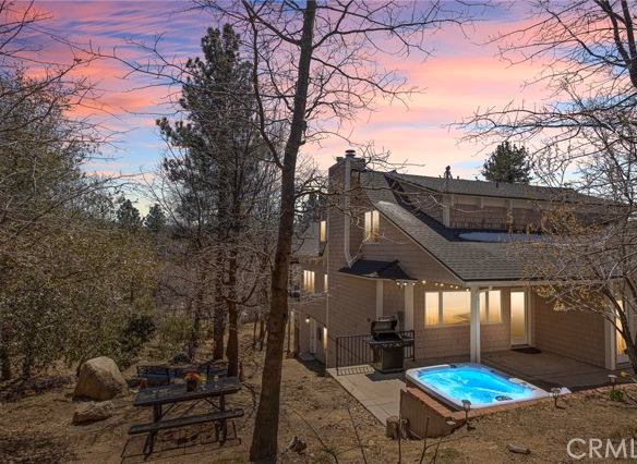 1213 Montreal Drive, Lake Arrowhead, CA 92352