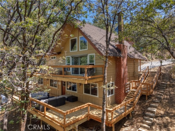 1308 Sequoia, Lake Arrowhead, CA 92352