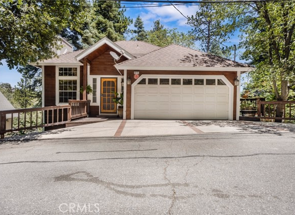 615 San Benito, Lake Arrowhead, CA 92352