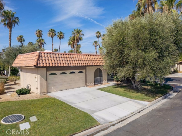 75205 Valencia Way, Palm Desert, CA 92211