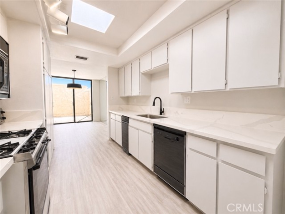 425 N Calle Rolph, Palm Springs, CA 92262