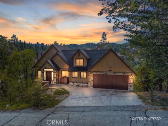 992 Sandalwood, Lake Arrowhead, CA 92352