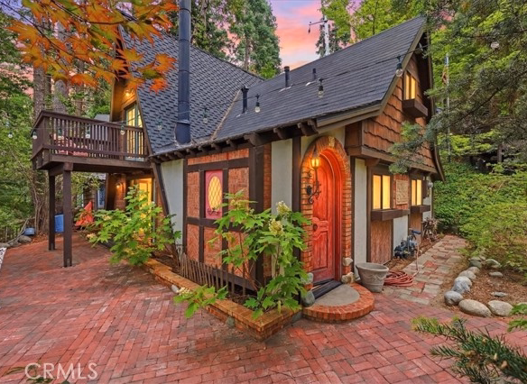 24818 Felsen Drive, Crestline, CA 92325