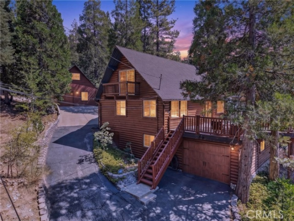 615 Grass Valley Rd, Lake Arrowhead, CA 92352