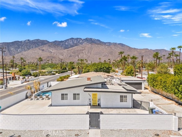 589 S Mountain View, Palm Springs, CA 92264