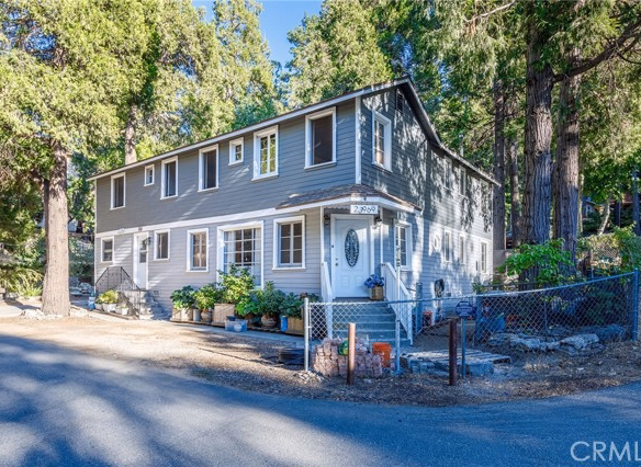 23969 Wildwood Lane, Crestline, CA 92325