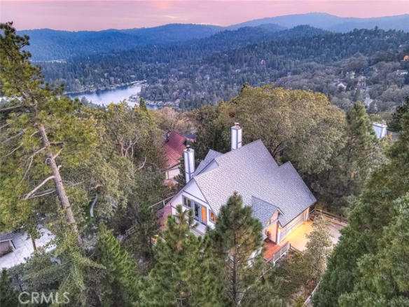 27684 St Bernard, Lake Arrowhead, CA 92352