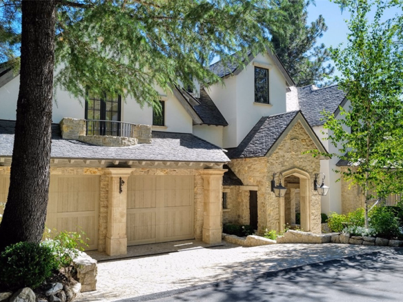 27927 Peninsula S, Lake Arrowhead, CA 92352