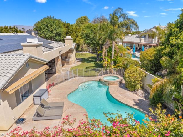 19 Sherwood Road, Rancho Mirage, CA 92270