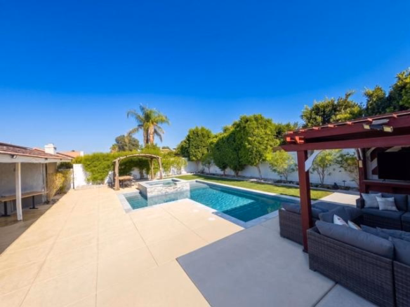 77663 Edinborough Street, Palm Desert, CA 92211