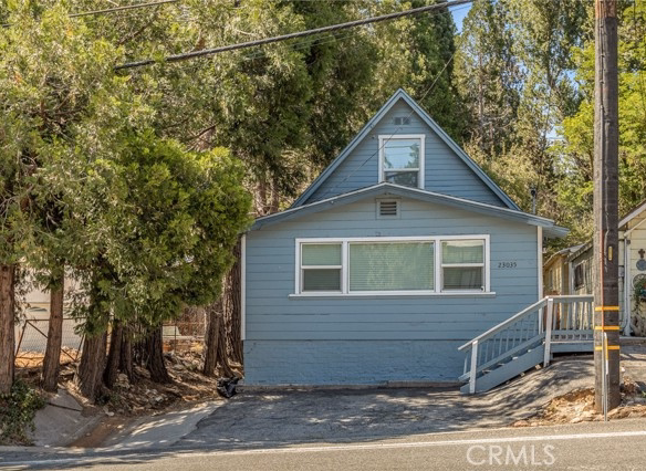 23035 Waters, Crestline, CA 92325