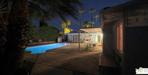 796 E Racquet Club Road, Palm Springs, CA 92262