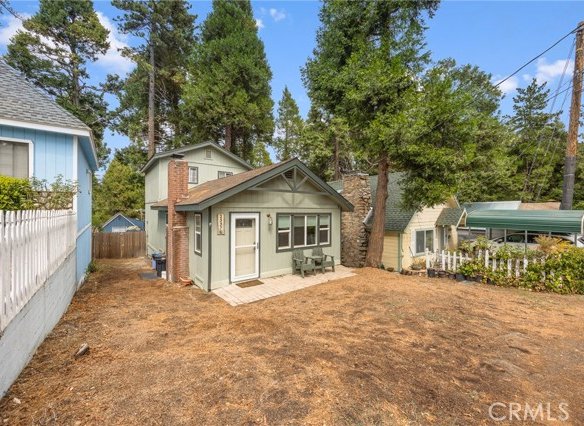 23376 Crestline Road, Crestline, CA 92325