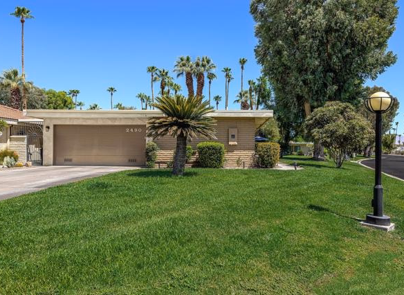 2490 Oakcrest Drive, Palm Springs, CA 92264