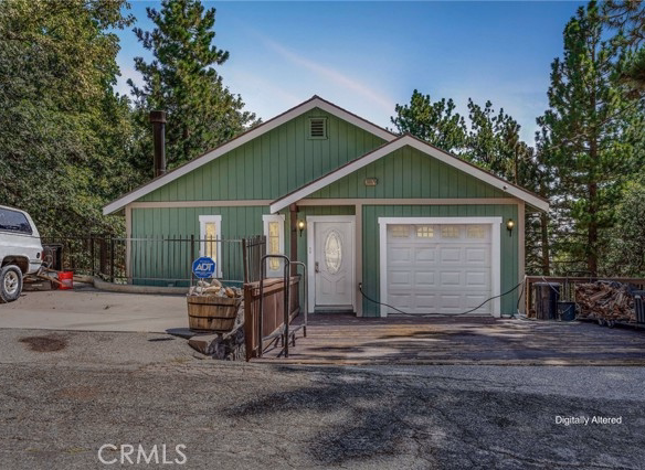 30979 Summit Drive, Running Springs, CA 92382