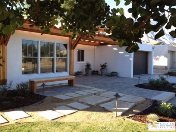 1351 E Francis Drive, Palm Springs, CA 92262