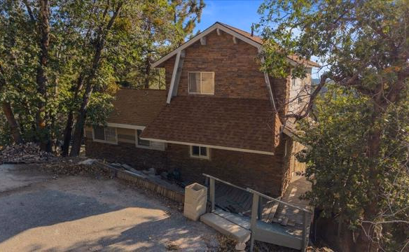 2190 Tank Road, Running Springs, CA 92382