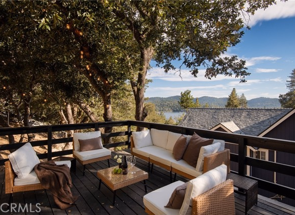 28824 Zion Drive, Lake Arrowhead, CA 92352