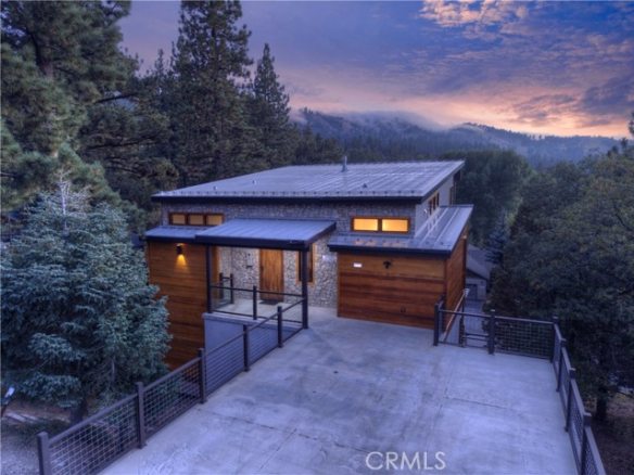 43669 Ridge Crest, Big Bear Lake, CA 92315
