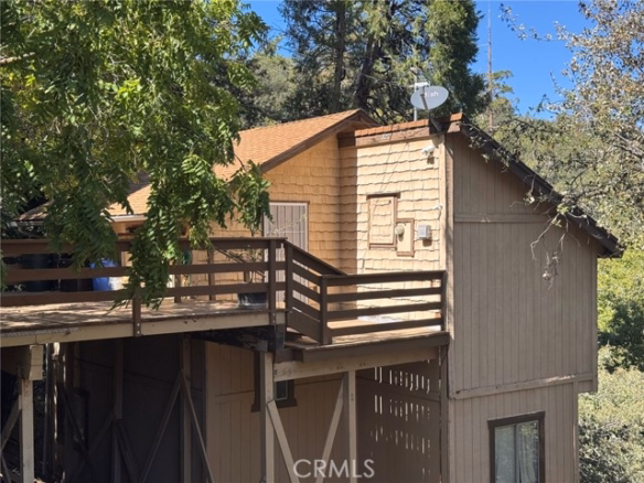 327 E Zermatt Drive, Crestline, CA 92325