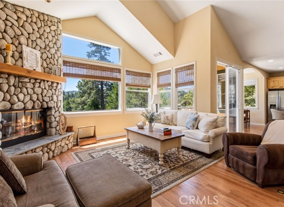 27347 Maplewood, Lake Arrowhead, CA 92352