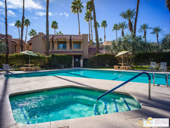 2700 Lawrence Crossley Road #55, Palm Springs, CA 92264