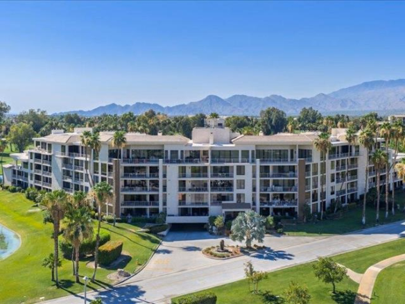 910 Island Drive #406, Rancho Mirage, CA 92270