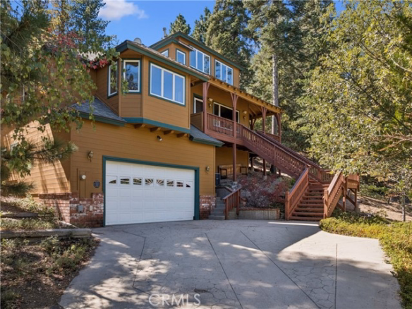 266 El Dorado Drive, Lake Arrowhead, CA 92352