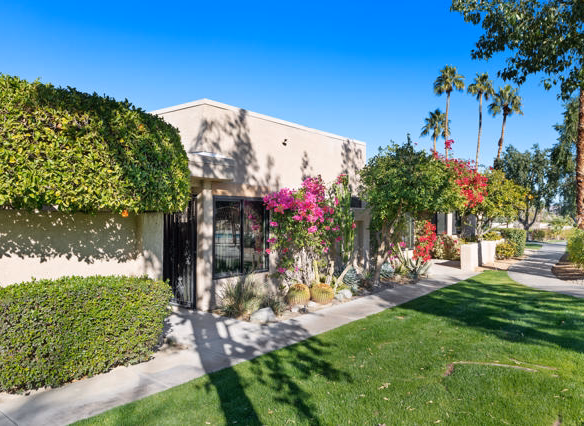 48540 Desert Flower Drive, Palm Desert, CA 92260