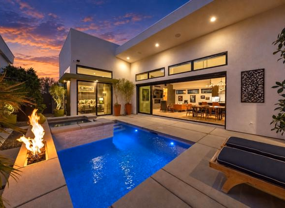 160 Obsidian Loop N, Palm Springs, CA 92264