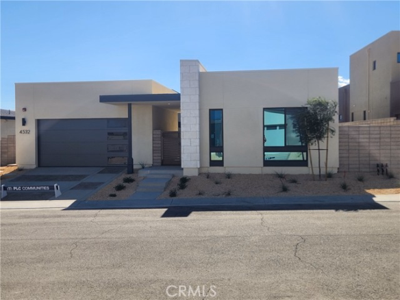 4532 Thunderbird Way, Palm Springs, CA 92262