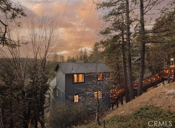 217 Old Toll, Lake Arrowhead, CA 92352
