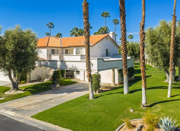674 Vista Lago Circle N, Palm Desert, CA 92211