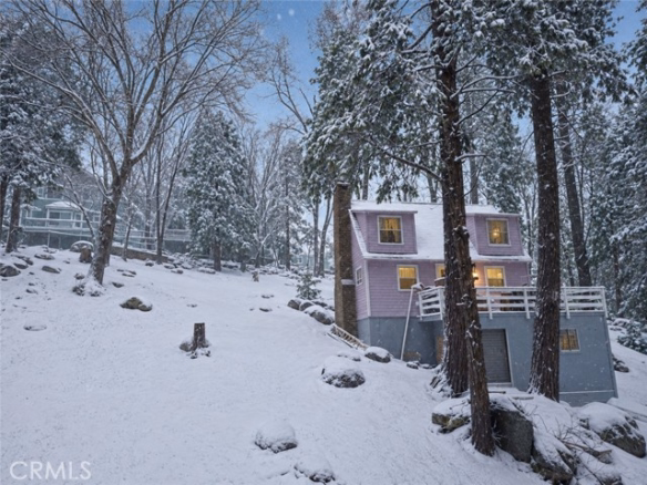 27548 Meadow, Lake Arrowhead, CA 92352