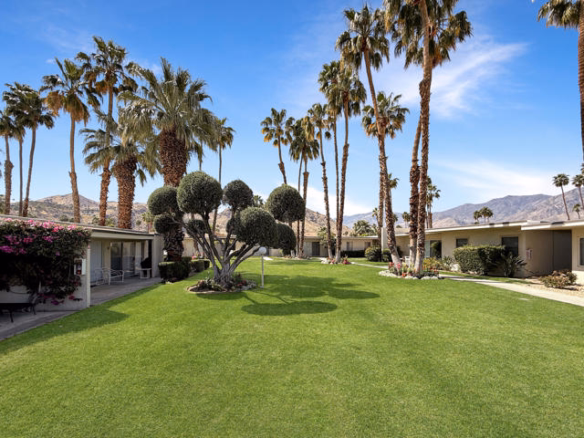 1881 S Araby Drive #16, Palm Springs, CA 92264